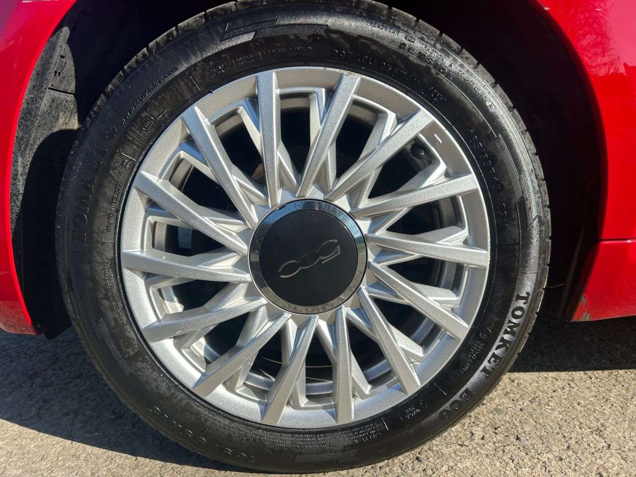 2018 FIAT 500 2018 FIAT 500