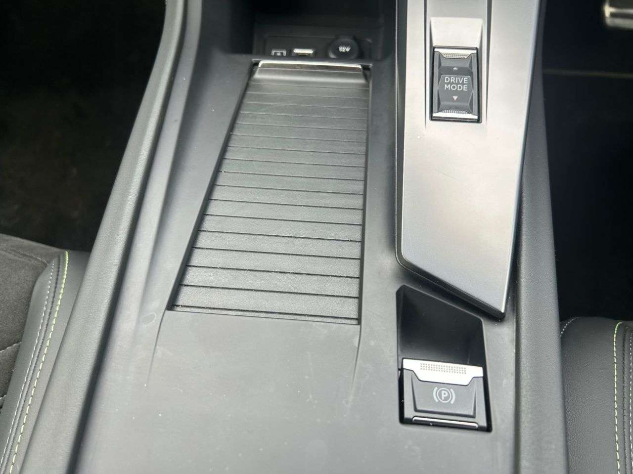 2023 PEUGEOT 308 2023 PEUGEOT 308