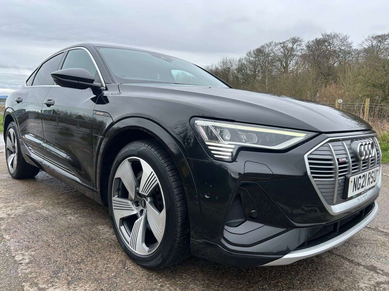 2021 AUDI E-TRON 2021 AUDI E-TRON