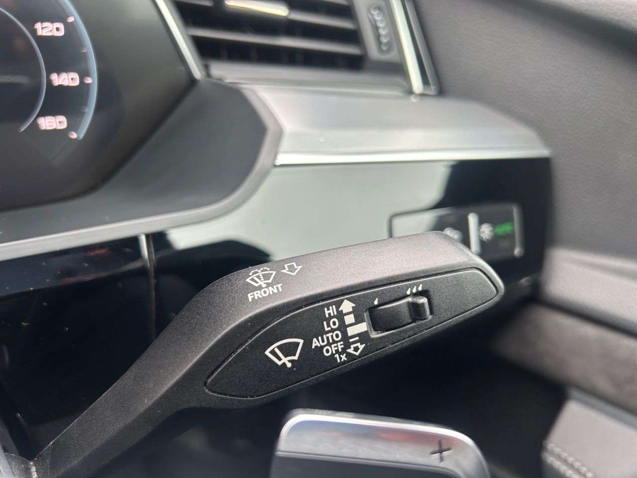 2021 AUDI E-TRON 2021 AUDI E-TRON