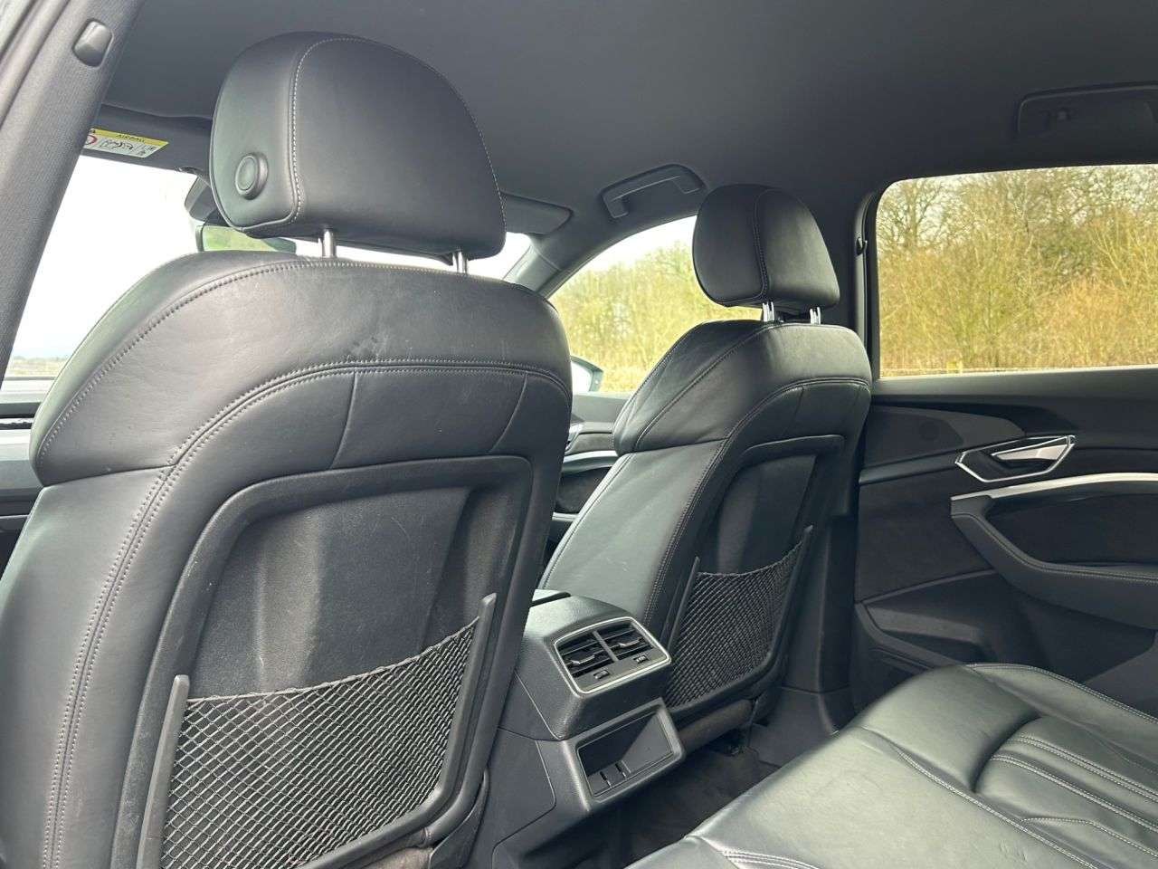 2021 AUDI E-TRON 2021 AUDI E-TRON