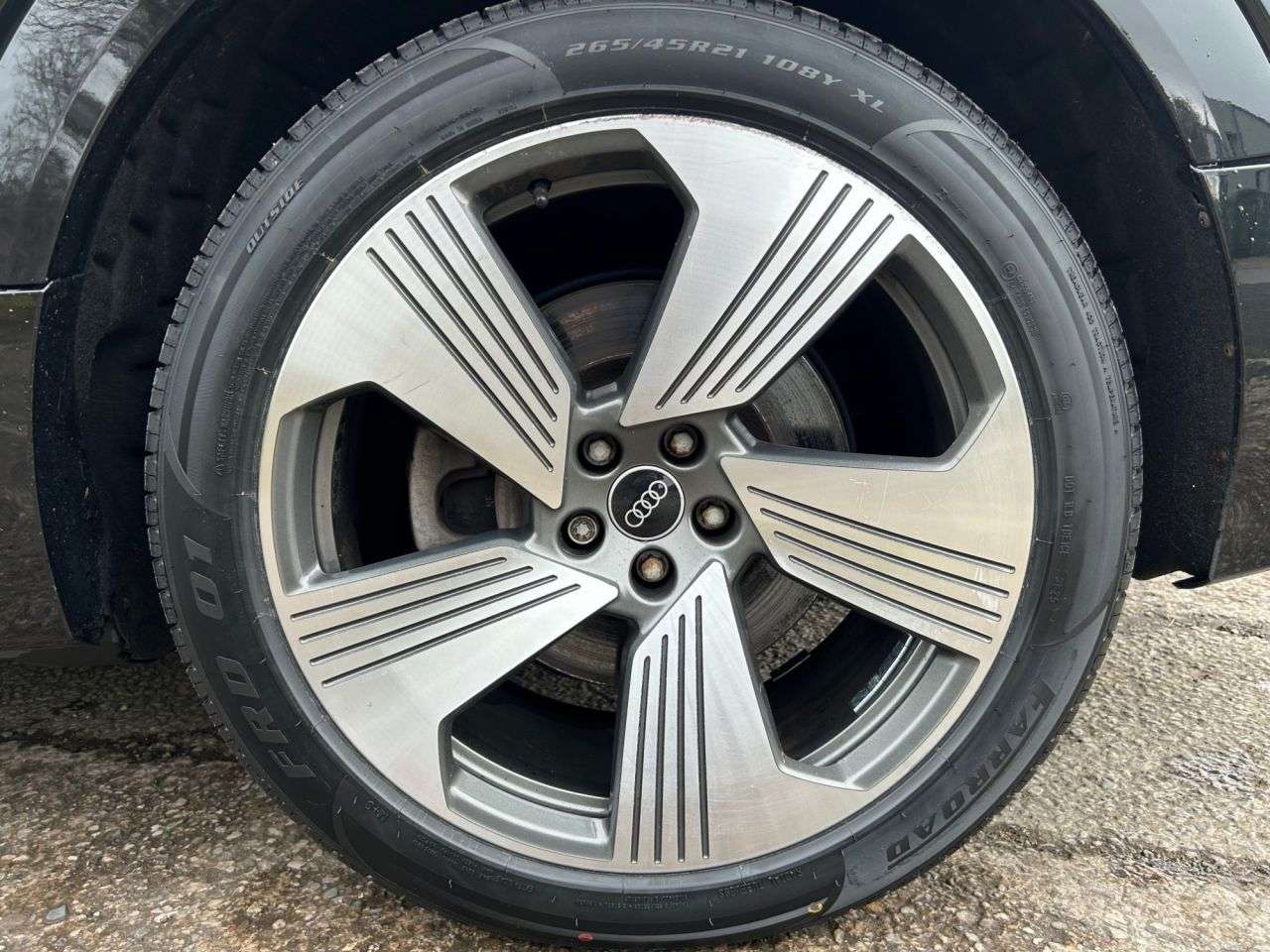 2021 AUDI E-TRON 2021 AUDI E-TRON