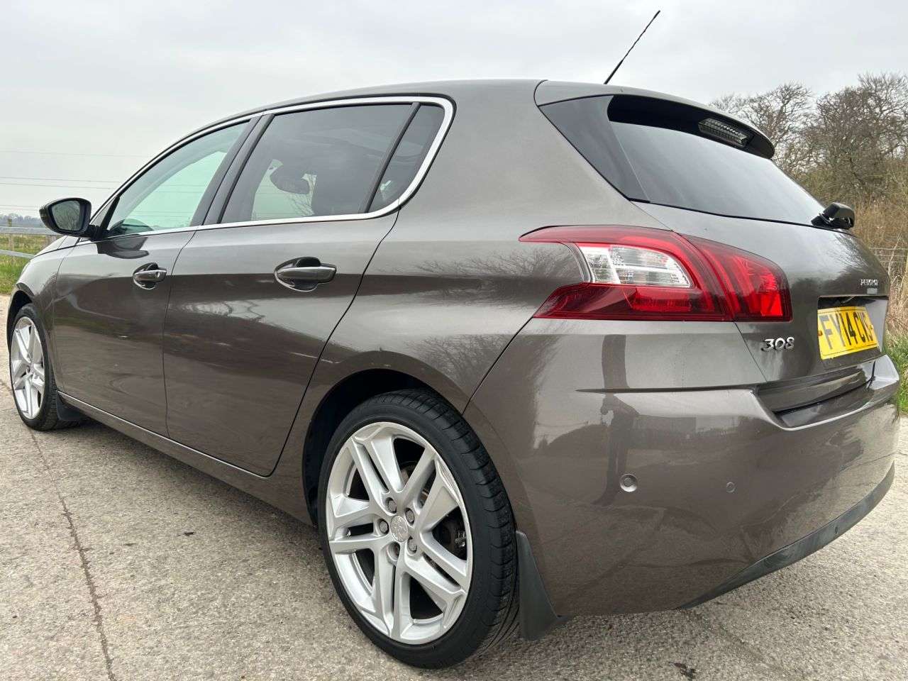 2014 PEUGEOT 308 2014 PEUGEOT 308