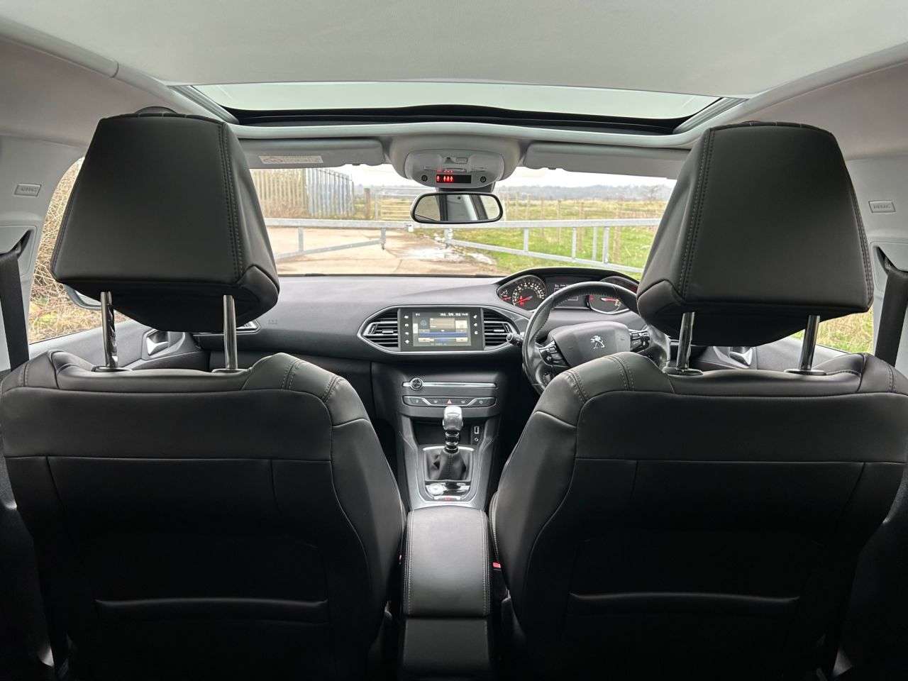 2014 PEUGEOT 308 2014 PEUGEOT 308