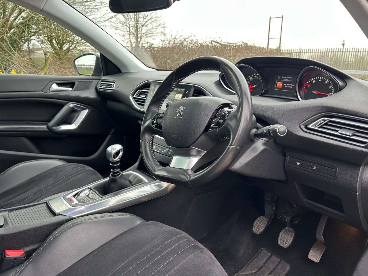 2014 PEUGEOT 308 2014 PEUGEOT 308