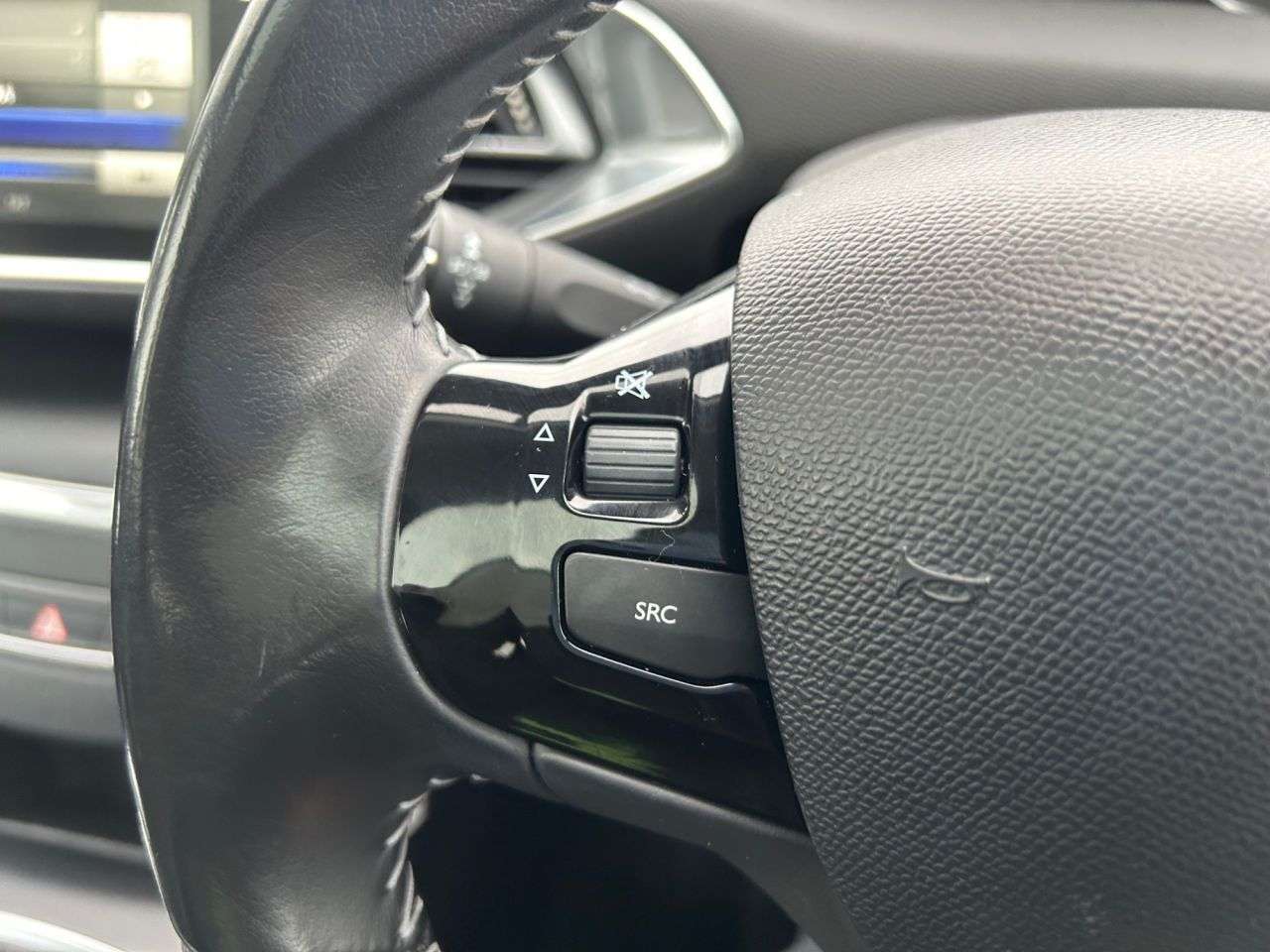 2014 PEUGEOT 308 2014 PEUGEOT 308