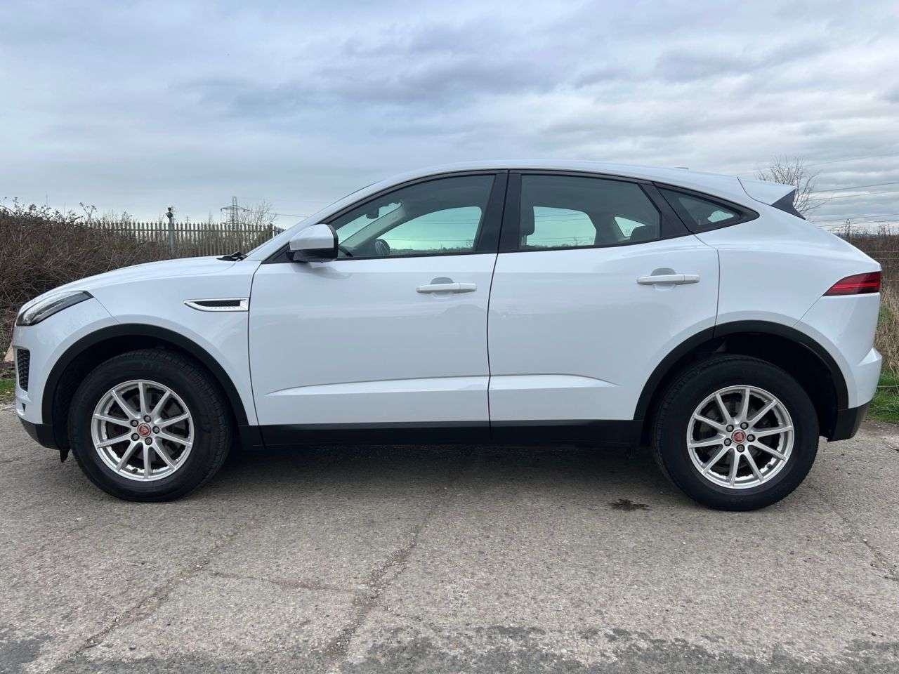 2019 JAGUAR E-PACE 2019 JAGUAR E-PACE