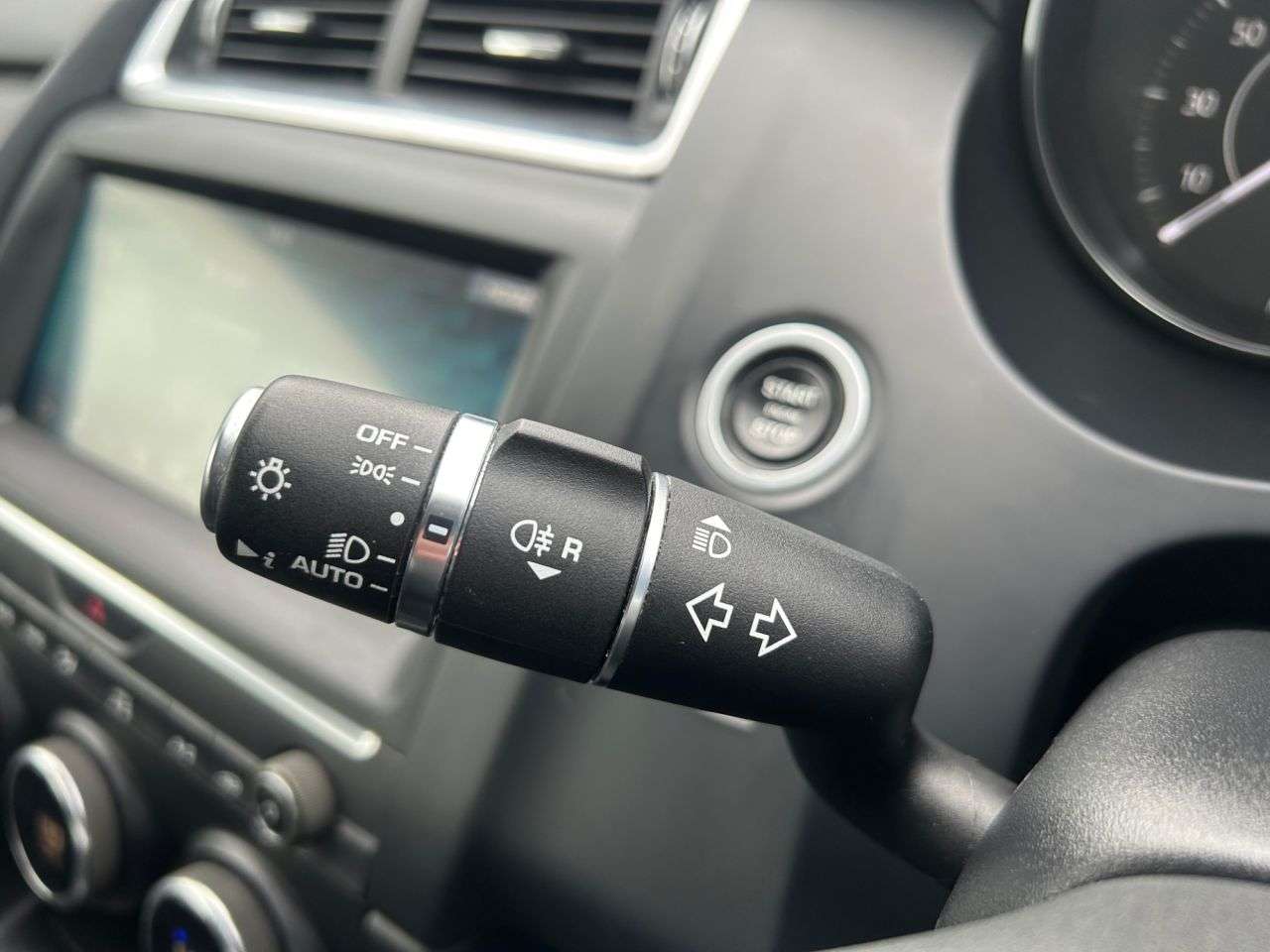 2019 JAGUAR E-PACE 2019 JAGUAR E-PACE