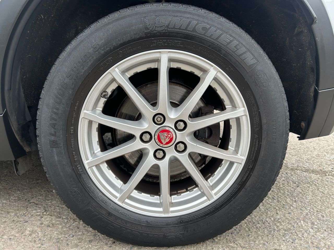 2019 JAGUAR E-PACE 2019 JAGUAR E-PACE