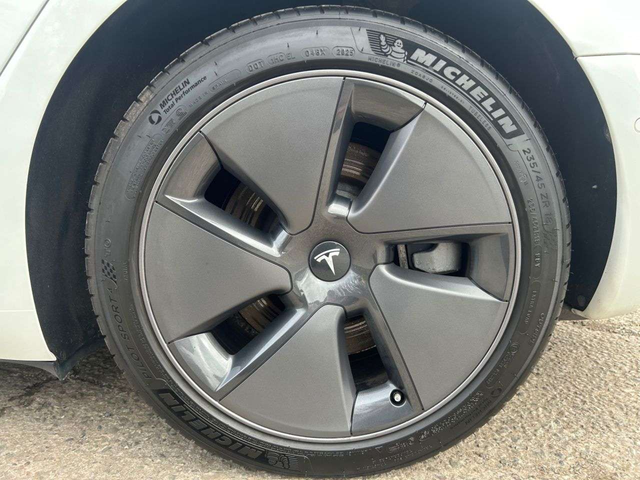 2021 TESLA MODEL 3 2021 TESLA MODEL 3