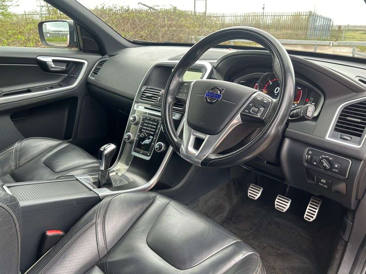 2014 VOLVO XC60 2014 VOLVO XC60