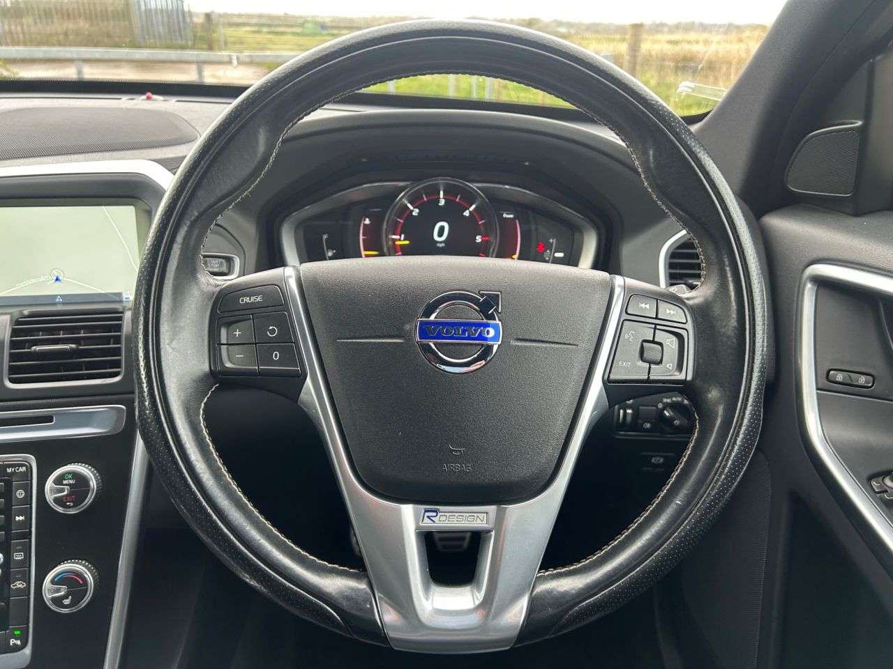 2014 VOLVO XC60 2014 VOLVO XC60