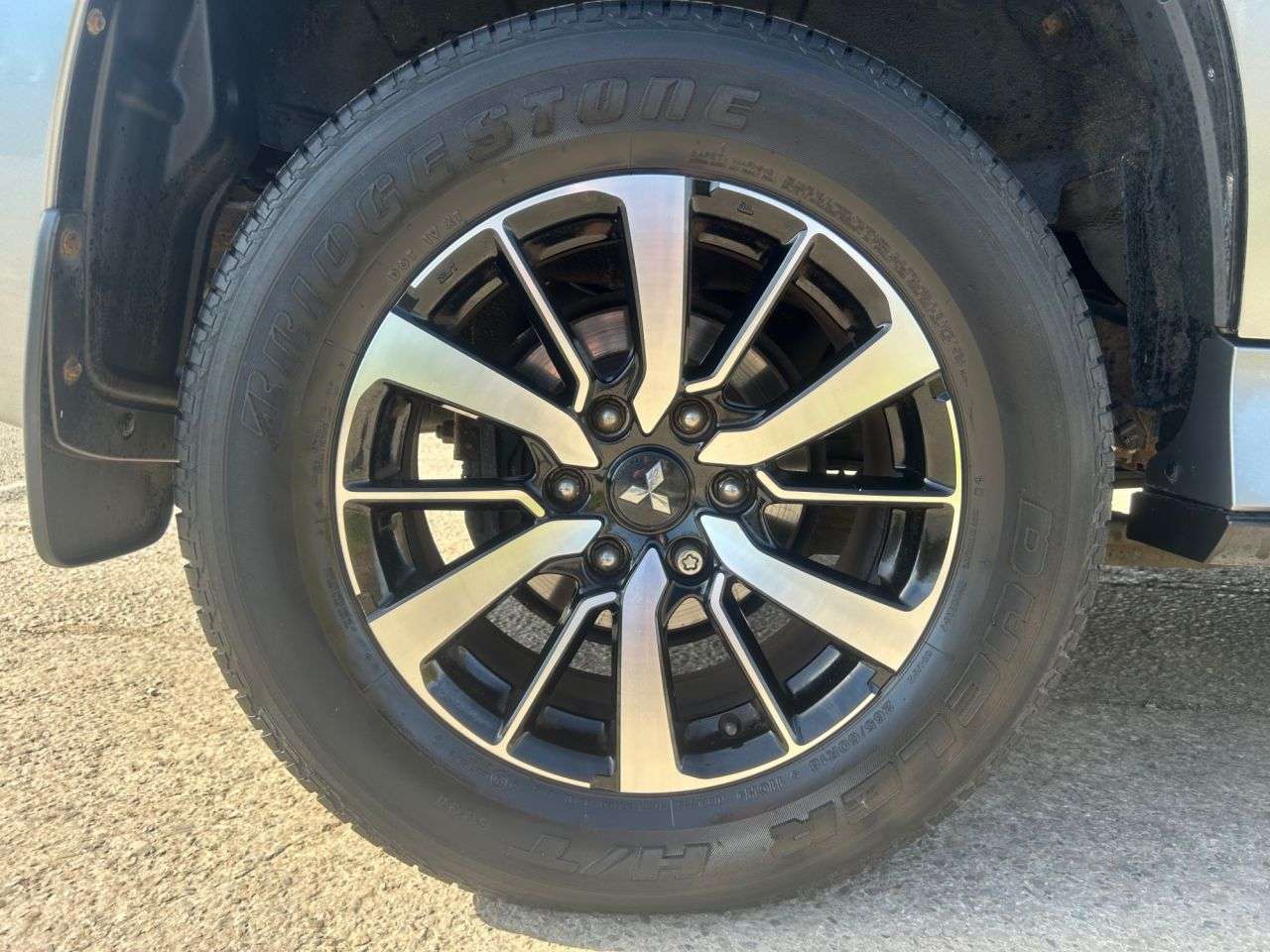 2018 MITSUBISHI SHOGUN SPORT 2018 MITSUBISHI SHOGUN SPORT