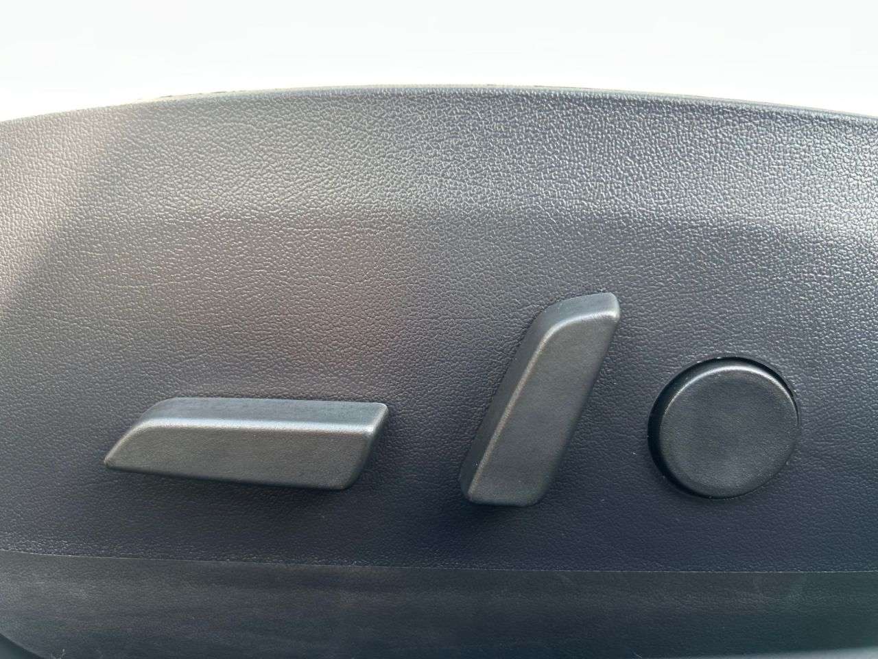 2020 TESLA MODEL 3 2020 TESLA MODEL 3