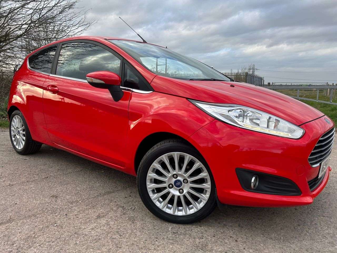 A 2014 FORD FIESTA 1.6 Titanium Hatchback 3dr Petrol Powershift Euro 5 (105 ps) A 2014 FORD FIESTA 1.6 Titanium Hatchback 3dr Petrol Powershift Euro 5 (105 ps)