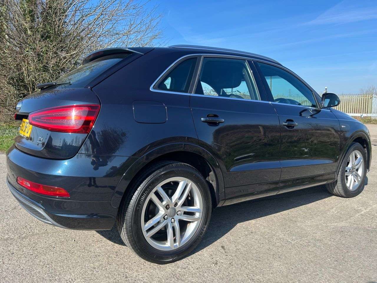 2014 AUDI Q3 2014 AUDI Q3