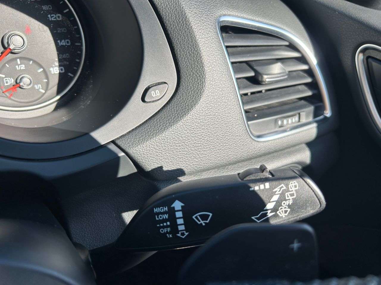 2014 AUDI Q3 2014 AUDI Q3