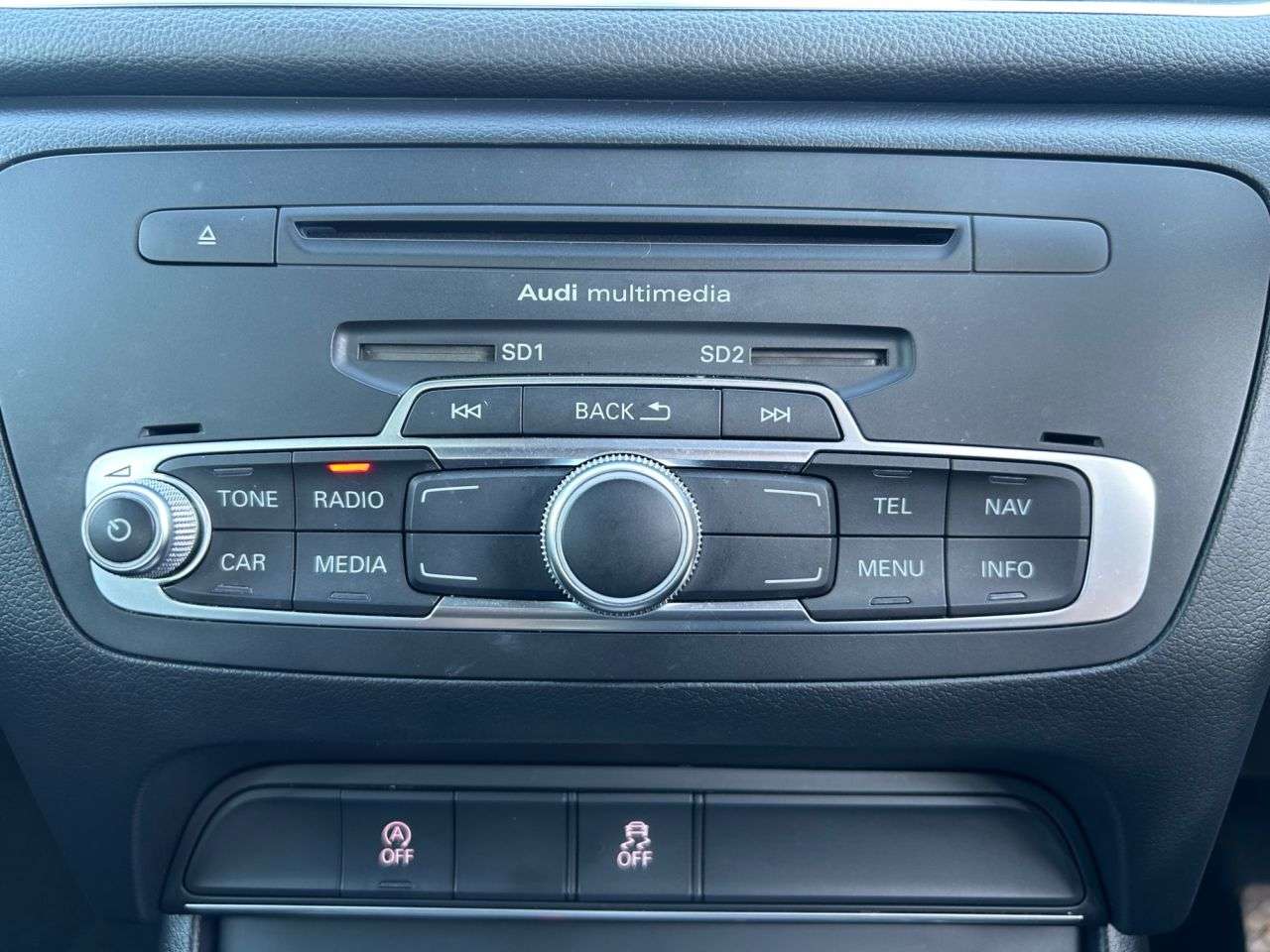 2014 AUDI Q3 2014 AUDI Q3