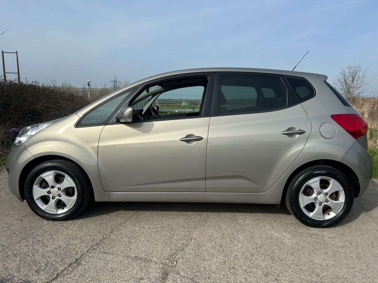 2012 KIA VENGA 2012 KIA VENGA