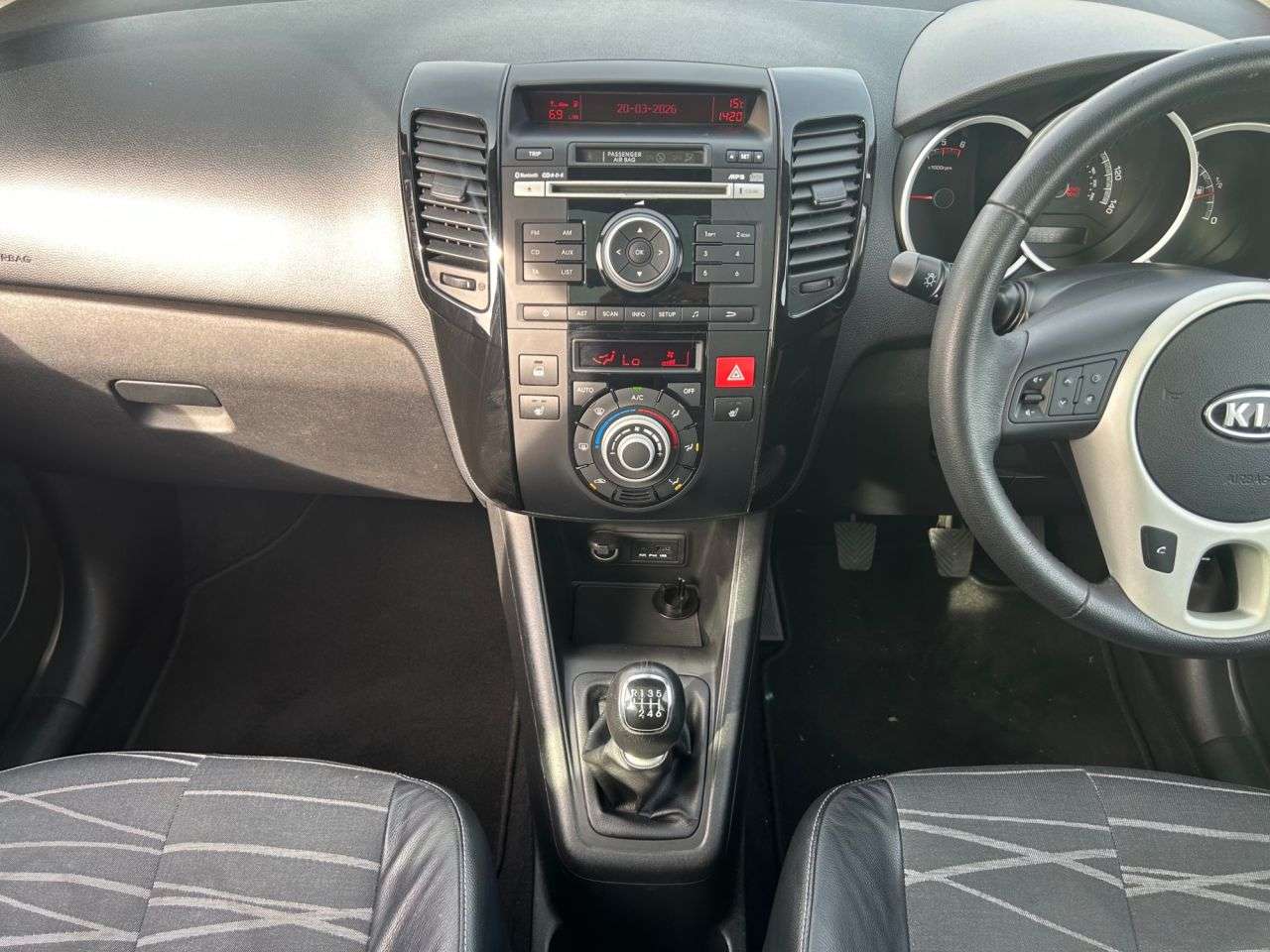2012 KIA VENGA 2012 KIA VENGA