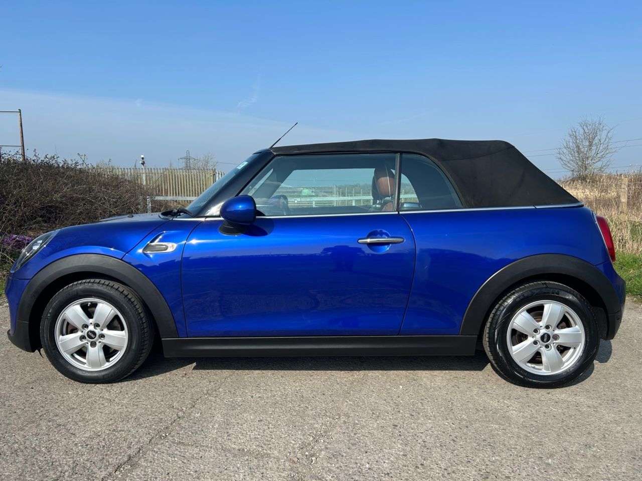 2018 MINI CONVERTIBLE 2018 MINI CONVERTIBLE