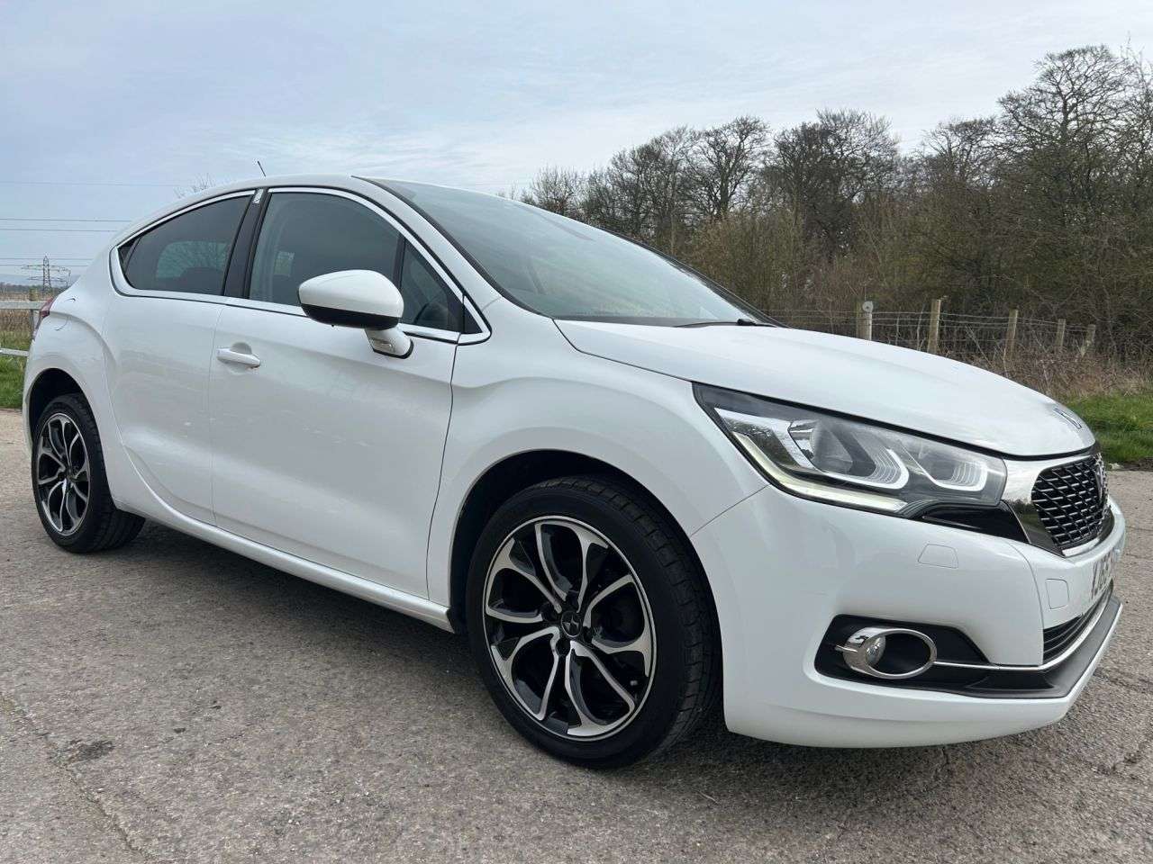 2016 DS AUTOMOBILES DS 4 2016 DS AUTOMOBILES DS 4