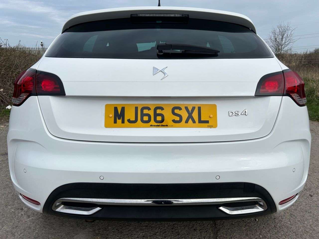 2016 DS AUTOMOBILES DS 4 2016 DS AUTOMOBILES DS 4