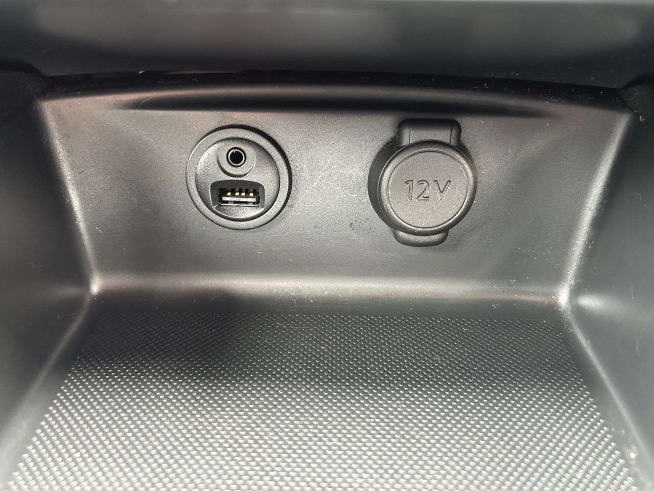 2016 DS AUTOMOBILES DS 4 2016 DS AUTOMOBILES DS 4