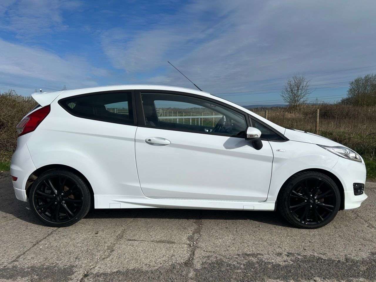 A 2016 FORD FIESTA 1.0T EcoBoost ST-Line Hatchback 3dr Petrol Manual Euro 6 (s/s) (125 ps) 65. A 2016 FORD FIESTA 1.0T EcoBoost ST-Line Hatchback 3dr Petrol Manual Euro 6 (s/s) (125 ps) 65.