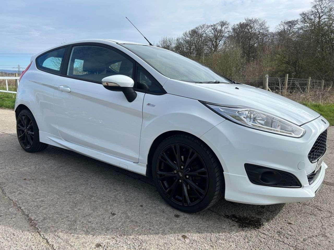 2016 FORD FIESTA 2016 FORD FIESTA