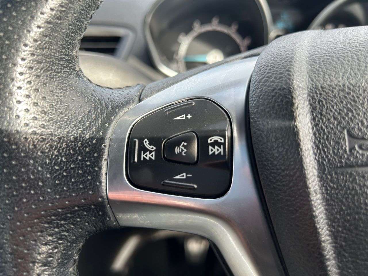 2016 FORD FIESTA 2016 FORD FIESTA