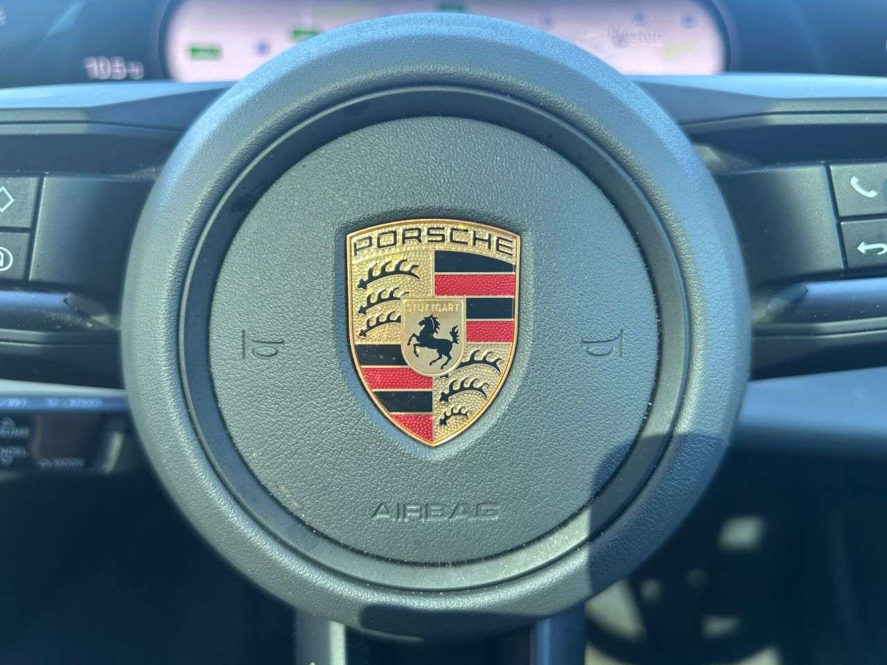 2022 PORSCHE TAYCAN 2022 PORSCHE TAYCAN