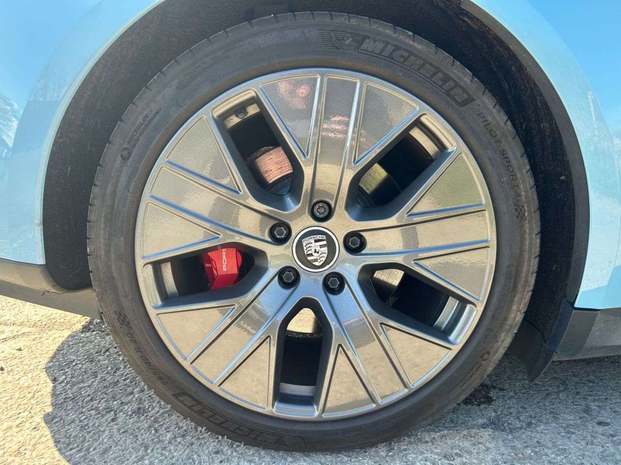 2022 PORSCHE TAYCAN 2022 PORSCHE TAYCAN