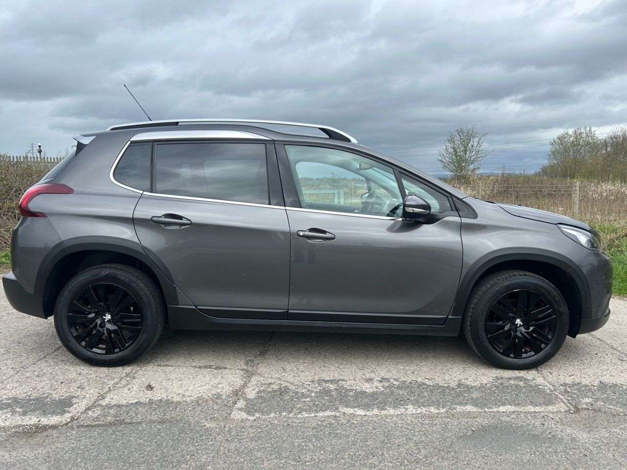 A 2018 PEUGEOT 2008 1.2 PureTech Allure Premium SUV 5dr Petrol Manual Euro 6 (s/s) (82 ps) A 2018 PEUGEOT 2008 1.2 PureTech Allure Premium SUV 5dr Petrol Manual Euro 6 (s/s) (82 ps)