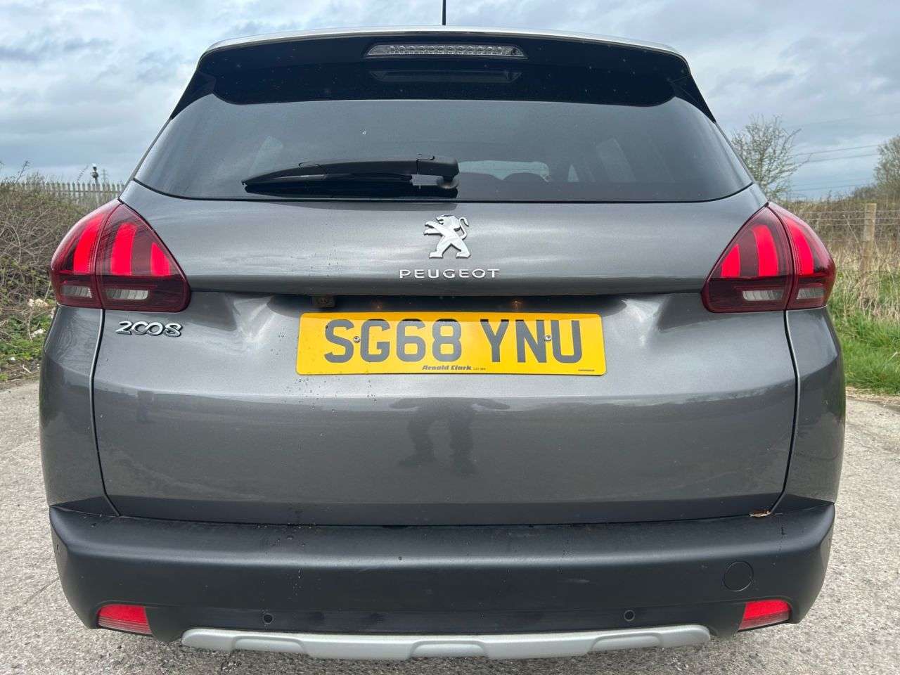 2018 PEUGEOT 2008 2018 PEUGEOT 2008