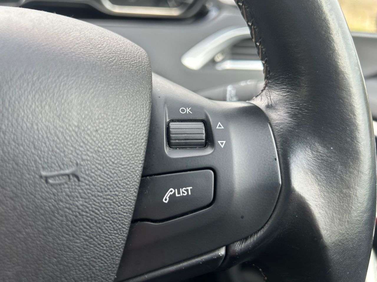 2018 PEUGEOT 2008 2018 PEUGEOT 2008