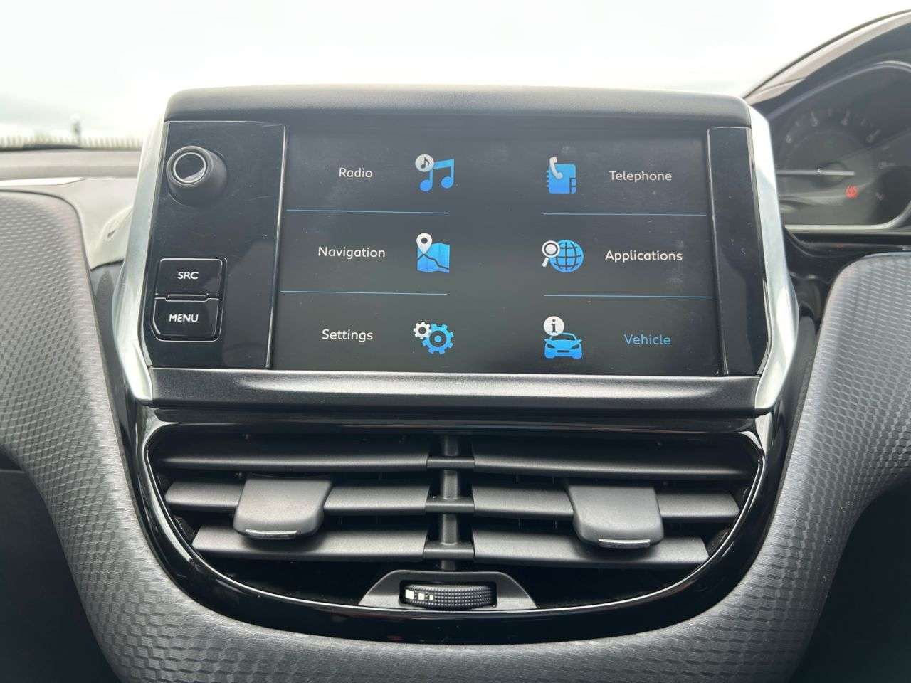 2018 PEUGEOT 2008 2018 PEUGEOT 2008