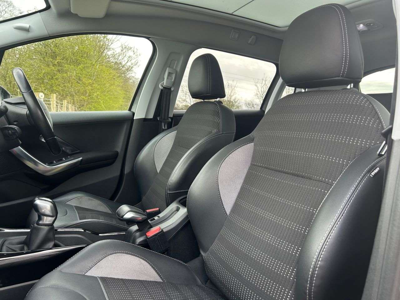 2018 PEUGEOT 2008 2018 PEUGEOT 2008