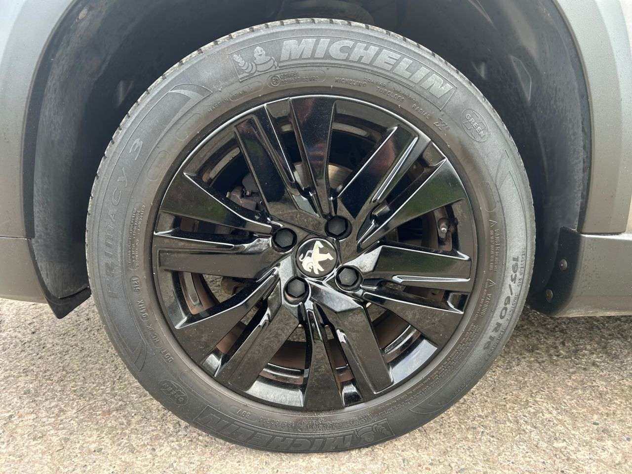 2018 PEUGEOT 2008 2018 PEUGEOT 2008