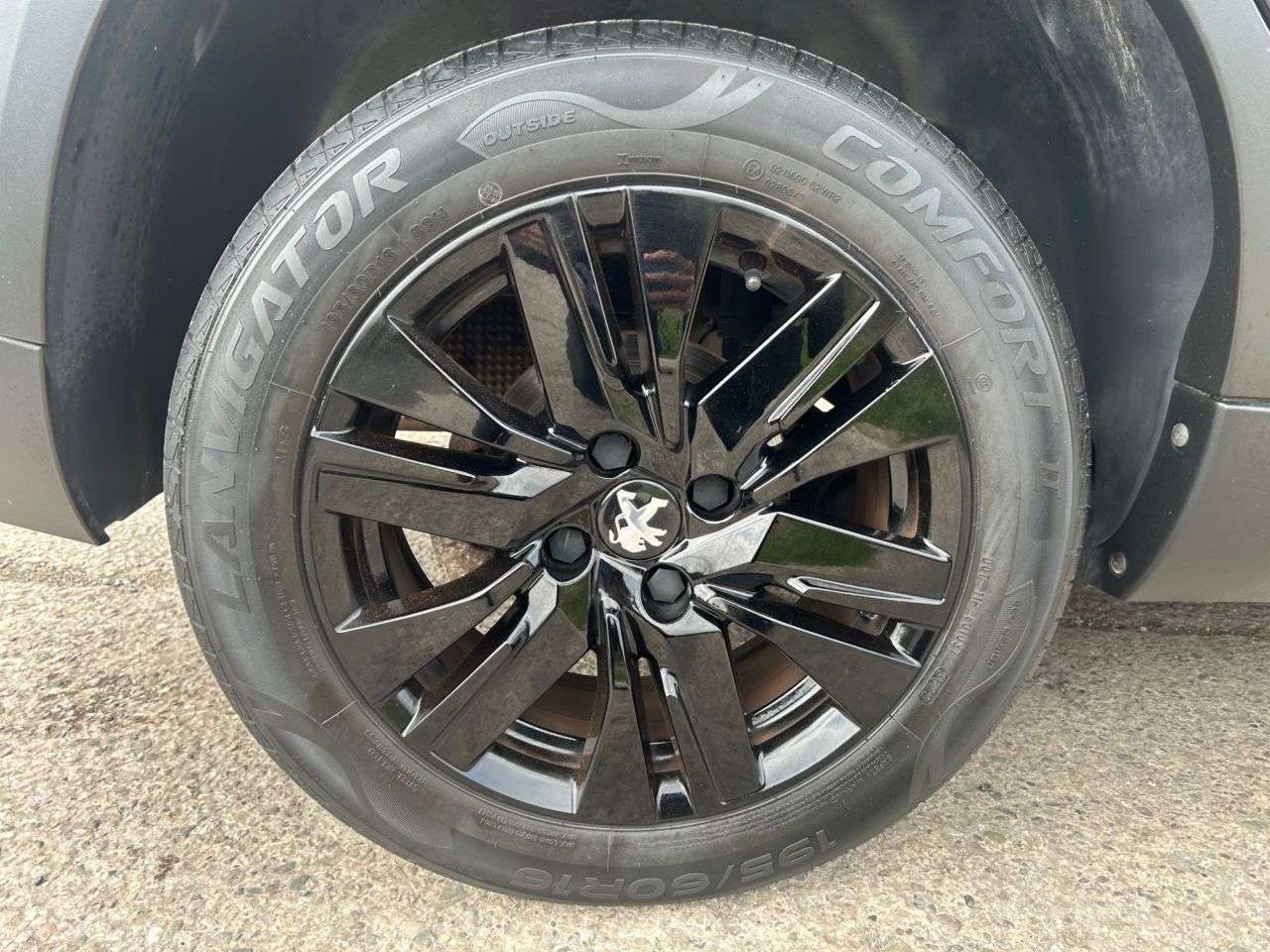 2018 PEUGEOT 2008 2018 PEUGEOT 2008