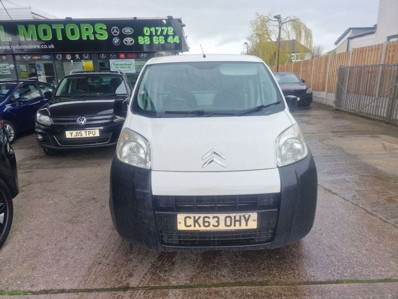 A 2014 CITROEN NEMO 1.3 HDi 660 16v X Panel Van 3dr Diesel Manual FWD L1 H1 (119 g/km, 75 bhp) A 2014 CITROEN NEMO 1.3 HDi 660 16v X Panel Van 3dr Diesel Manual FWD L1 H1 (119 g/km, 75 bhp)