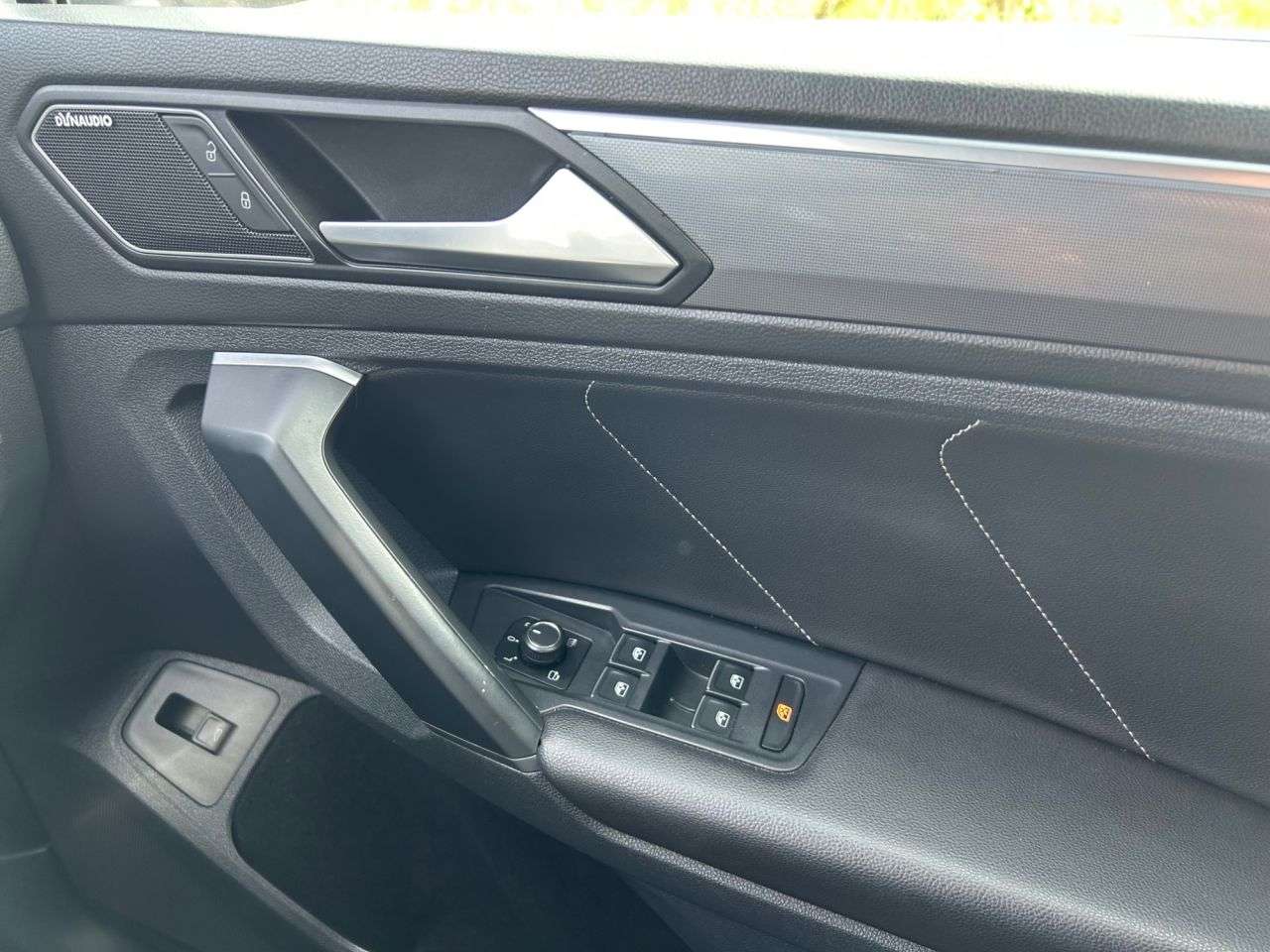 2018 VOLKSWAGEN TIGUAN 2018 VOLKSWAGEN TIGUAN