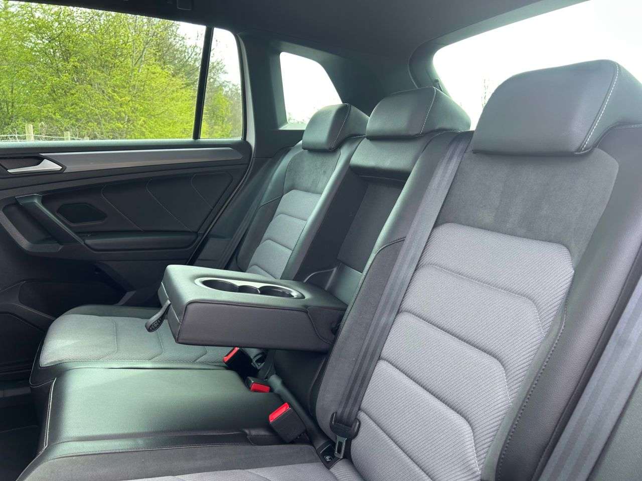 2018 VOLKSWAGEN TIGUAN 2018 VOLKSWAGEN TIGUAN