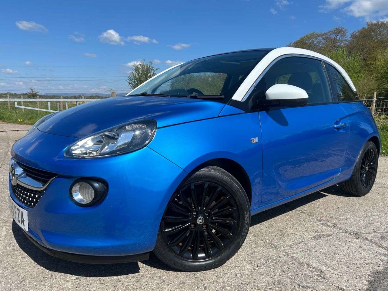 A 2015 VAUXHALL ADAM 1.2i GLAM Hatchback 3dr Petrol Manual Euro 6 (70 ps) A 2015 VAUXHALL ADAM 1.2i GLAM Hatchback 3dr Petrol Manual Euro 6 (70 ps)