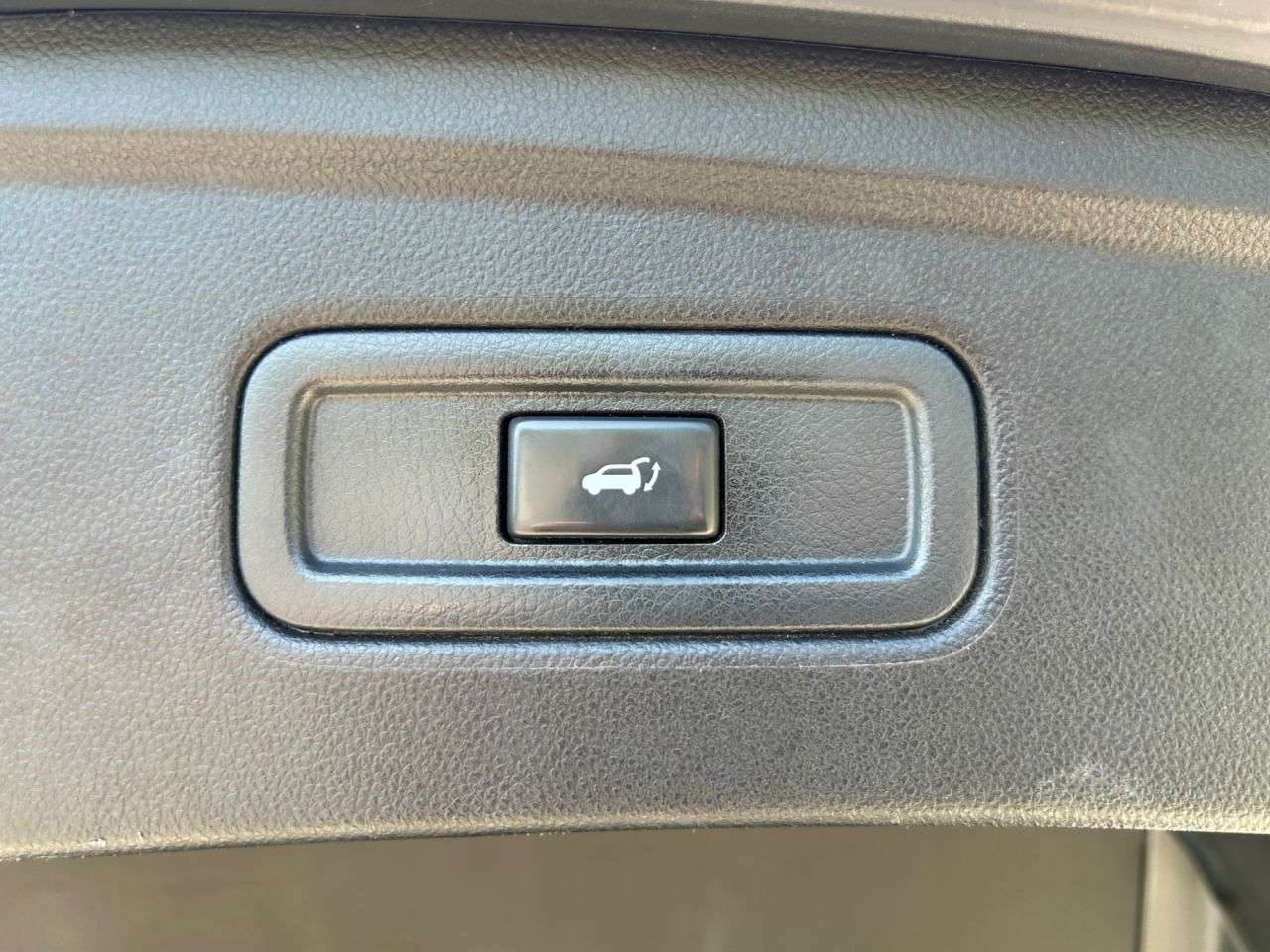 2015 INFINITI QX70 2015 INFINITI QX70
