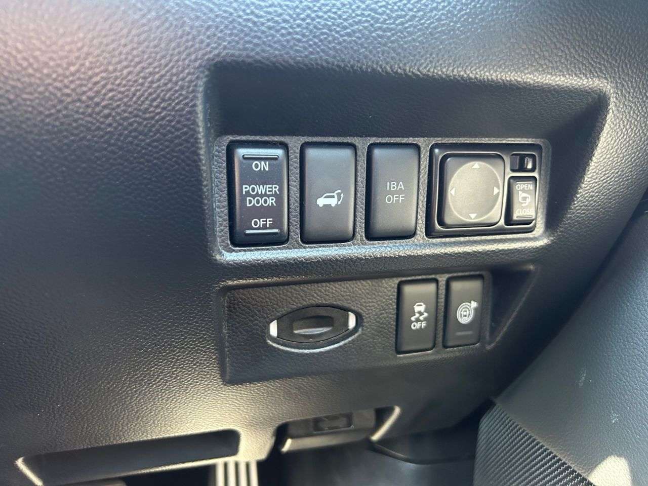 2015 INFINITI QX70 2015 INFINITI QX70