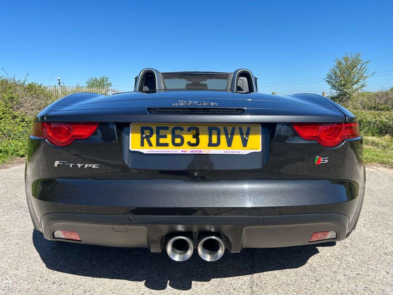 2013 JAGUAR F-TYPE 2013 JAGUAR F-TYPE