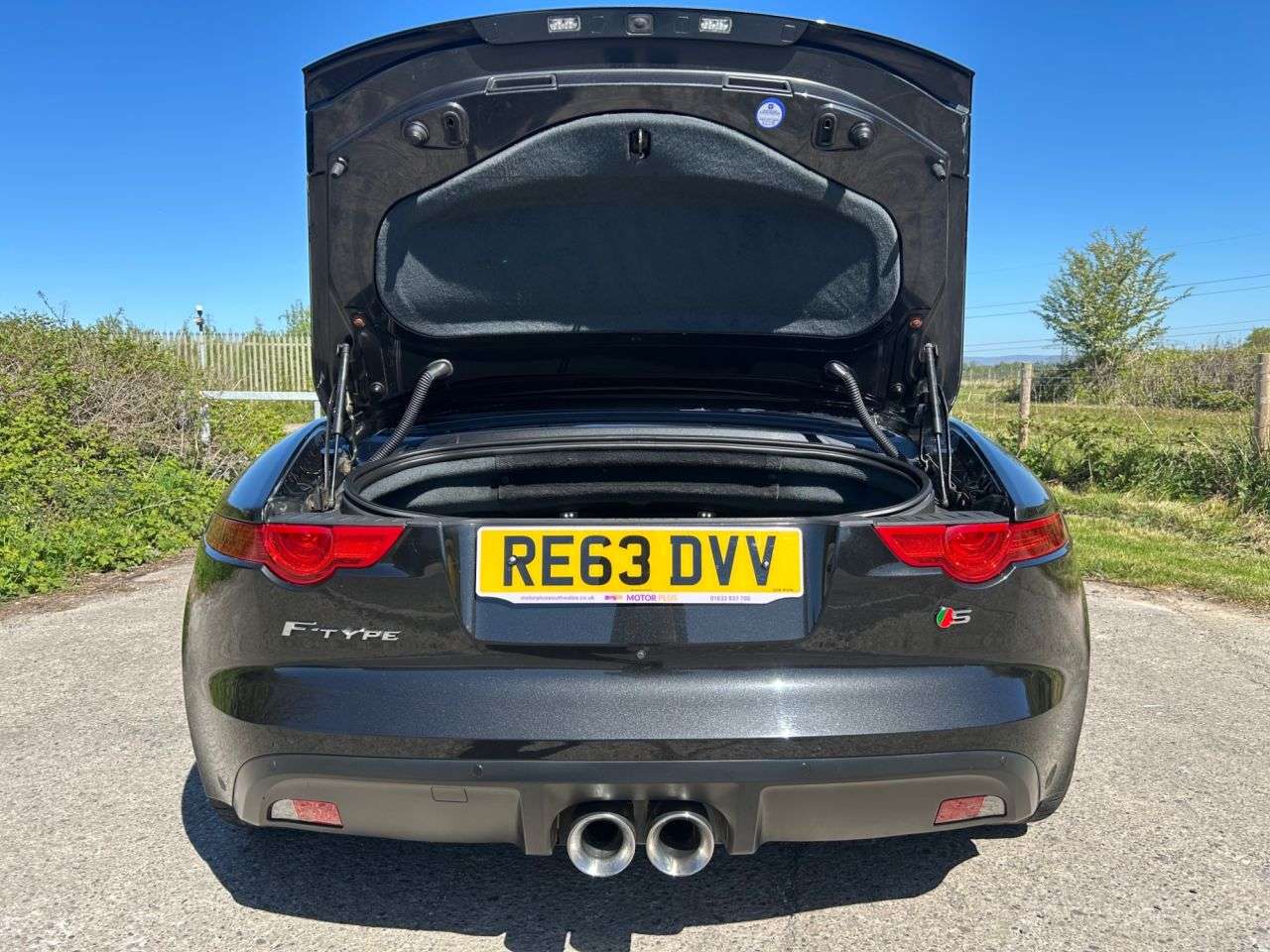 2013 JAGUAR F-TYPE 2013 JAGUAR F-TYPE