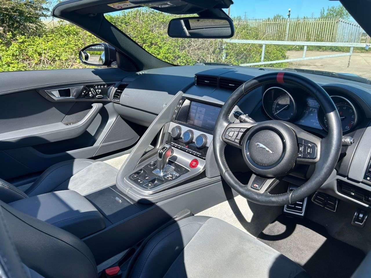2013 JAGUAR F-TYPE 2013 JAGUAR F-TYPE