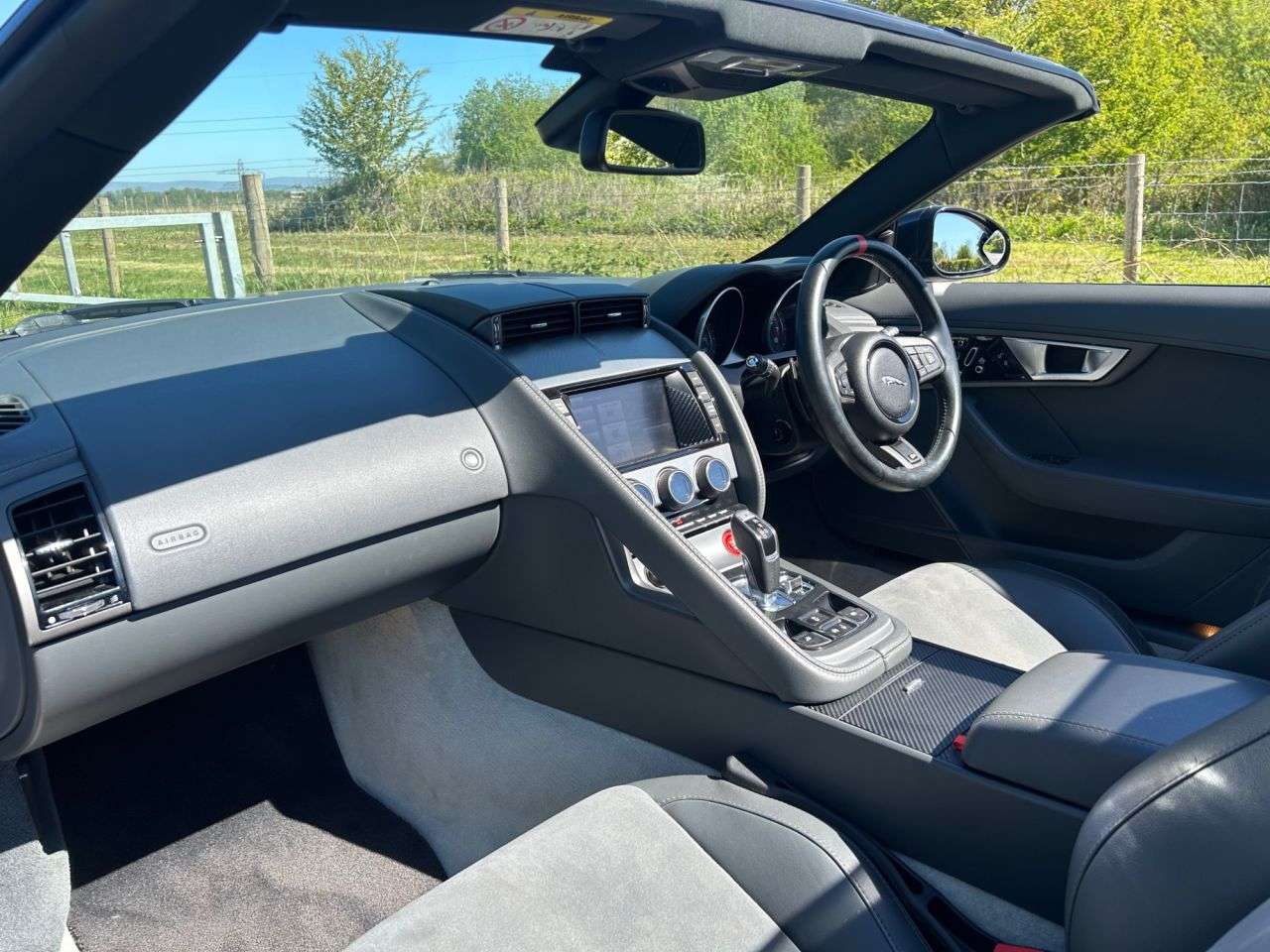 2013 JAGUAR F-TYPE 2013 JAGUAR F-TYPE
